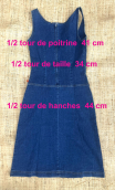 Robe Denim. Sérigraphie or, bretelles, droite, ajustée