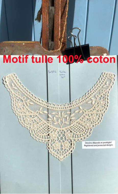 Col dentelle 30975
