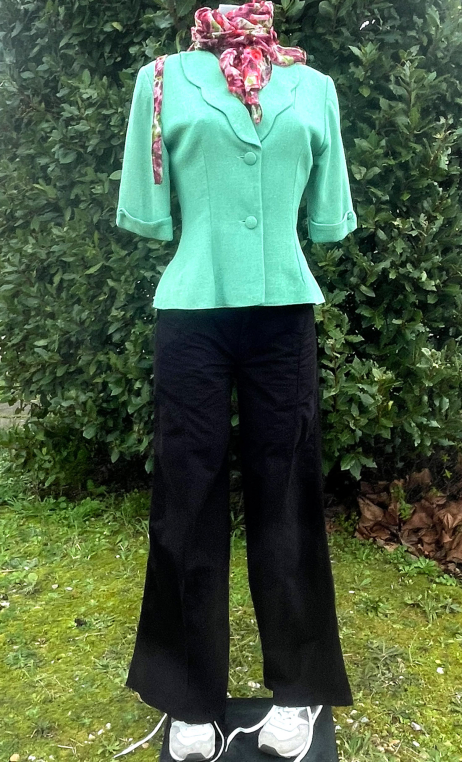  Veste tailleur vert. Lin viscose doublé, Fabrication française