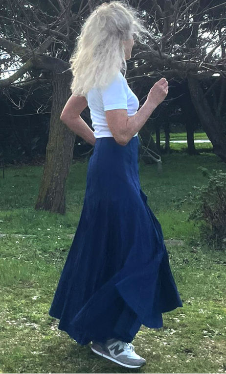 Jupe Scorta. Peps. Bleu. Ample, longue, coton, légère. Hippy chic