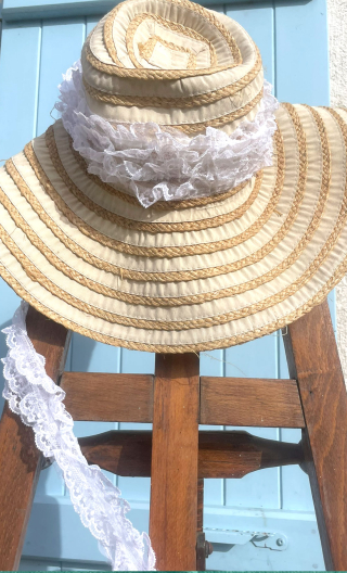 Quadruple dentelle blanche, mercerie