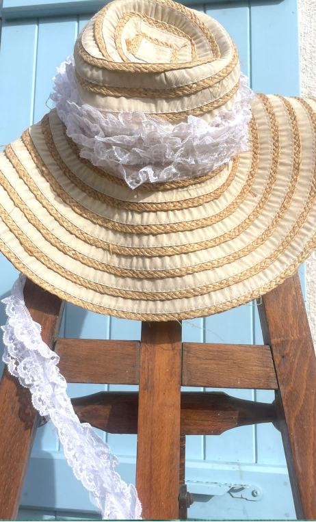 Quadruple dentelle blanche, mercerie