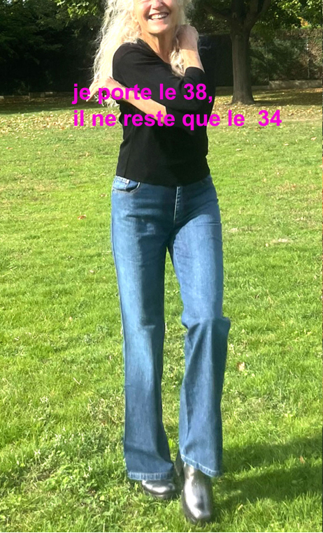 Pantalon Saxo. Denim stone non stretch. Coupe droite, jean basique