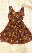 Robe La Promesse. Ethnique marron. Coton imprimé, jupon tutu