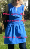 Robe blousante. Cup cakes bleu. Encolure ronde, sans manche, courte