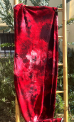 Coupon. Jersey. Opéra. Viscose imprimée rouge. Tissu, couture