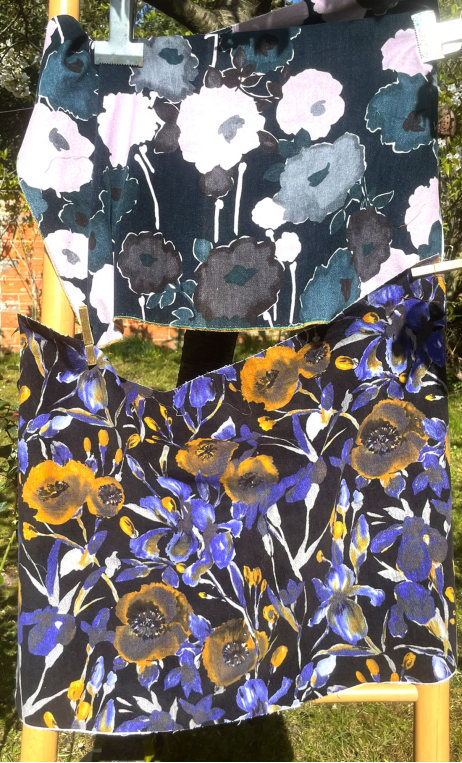 Coup de cadre. Duo velours lyrique imprimé. Tissu, mercerie