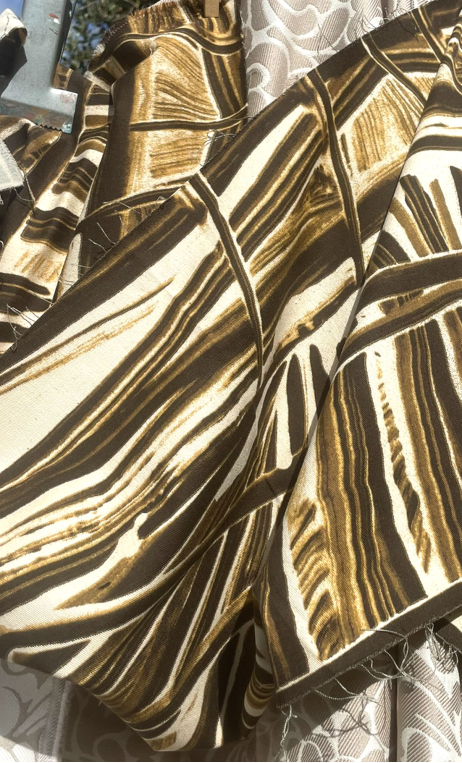 Swatch. Bambous. Tissu gabardine imprimée, mercerie