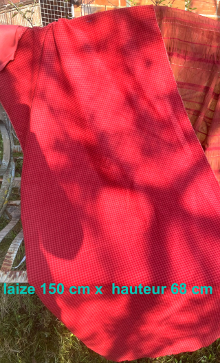 Coupon. Velours vichy corail, coton imprimé 