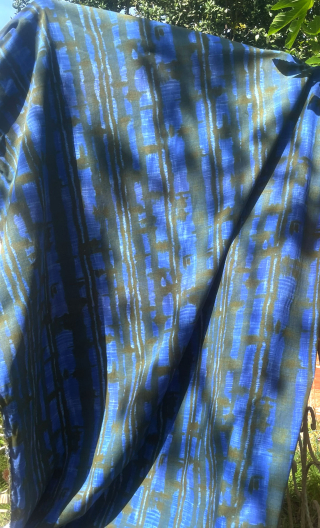 Coupon. Bleu algues. Coton stretch imprimé. Textile, couture