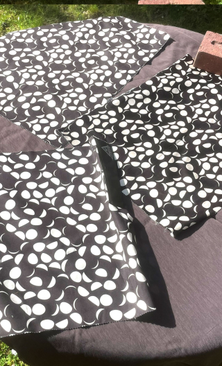 Swatch. Trilogie Grains de café. Tissu coton imprimé, mercerie