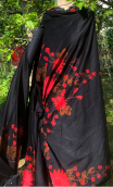 Coupon. Velours Stendhal. Noir imprimé fleurs rouge. Couture - 2