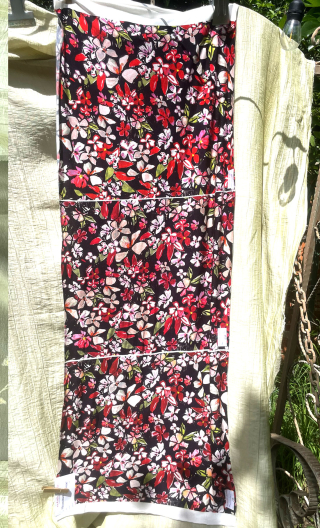 Swatch. Jersey coton Fleurs vitrail