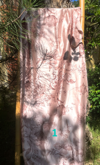 Chute de production. Satin rose ancien - 3