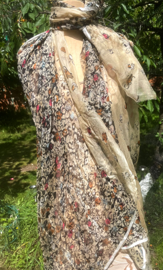 Coupon. Chiffon de soie Fleurettes fond beige - 2