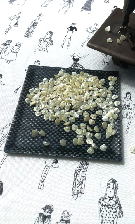 Boutons coeur nacre - 1