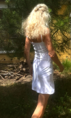 Mini robe ou Fond de robe blanc - 1