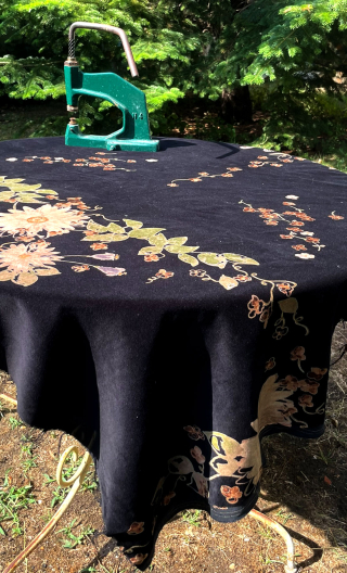 Chute de production velours Frise florale - 1
