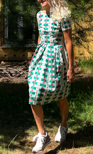 c Robe Carreaux vert. Collection privée - 2