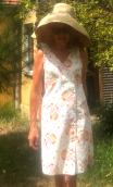 a Robe boutonnée asymétrique. Collection privée - 4