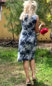 b Robe camaîeu fleurs gris. Collection privée - 5