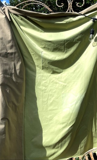 Coupon 1,50 m. Satin amande envers beige - 1