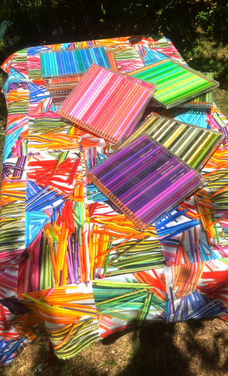 Coup de cadre. Crayons - 1