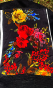a a Coup de cadre. The Queen noir Viscose - 1