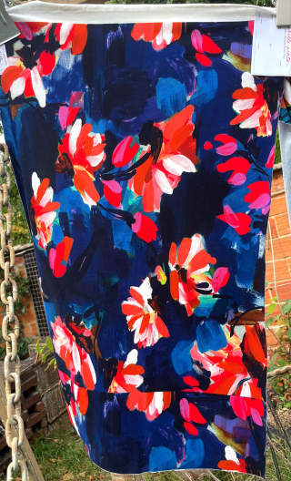 Swatch.  Crazy bloom bleu jersey - 1