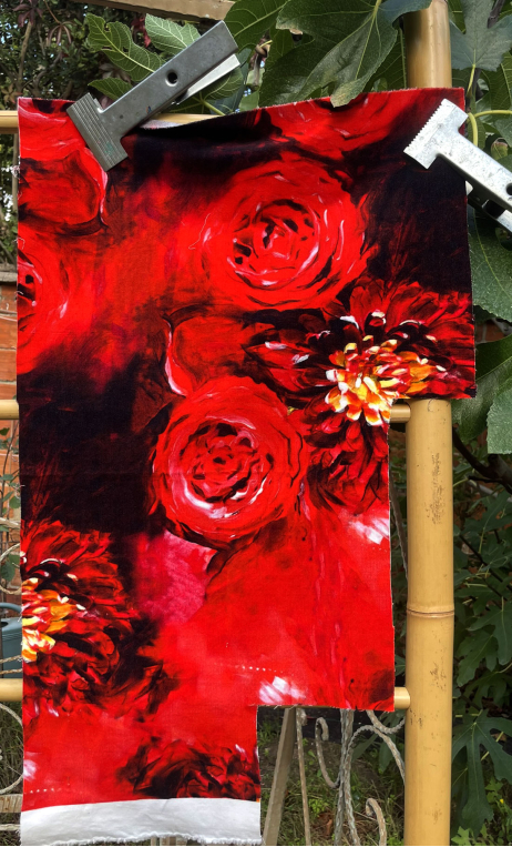 Mini chute production. Velours Red Bloom - 1