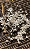 Boutons Grains de café or blanc. Prix par 6 - 1